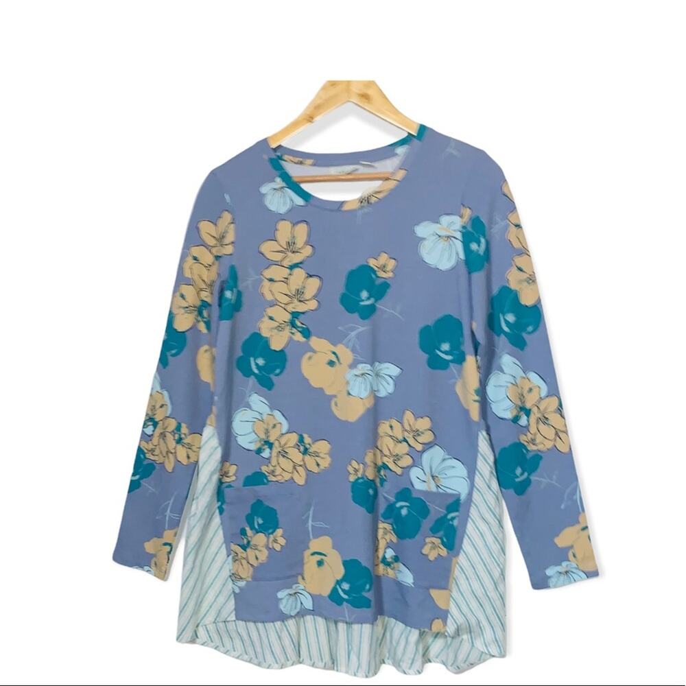 LOGO Lori Goldstein blue floral long sleeve layered top xs